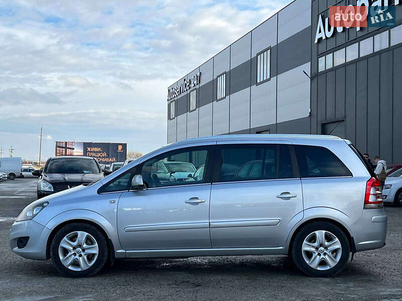 Минивэн Opel Zafira 2012 в Львове фото 3 Минивэн Opel Zafira 2012 в Львове
