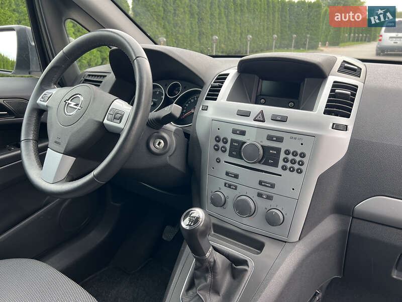 Минивэн Opel Zafira 2012 в Дунаевцах фото 25 Минивэн Opel Zafira 2012 в Дунаевцах