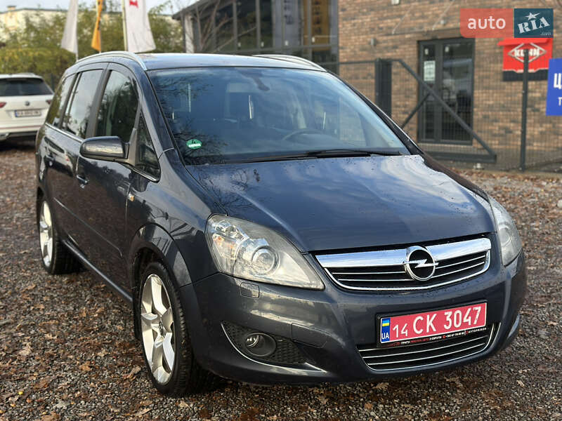 Минивэн Opel Zafira 2008 в Виннице