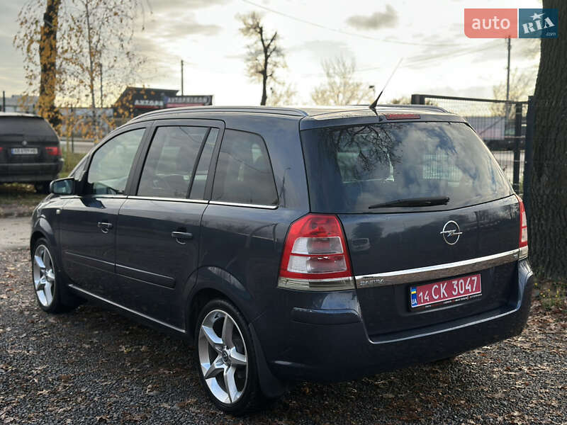 Минивэн Opel Zafira 2008 в Виннице