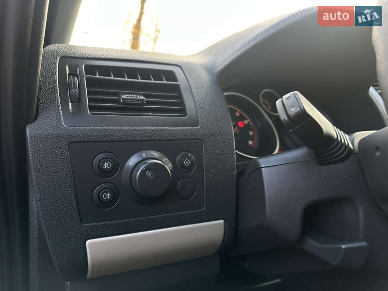 Минивэн Opel Zafira 2008 в Виннице