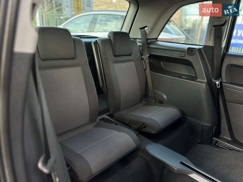 Минивэн Opel Zafira 2008 в Виннице
