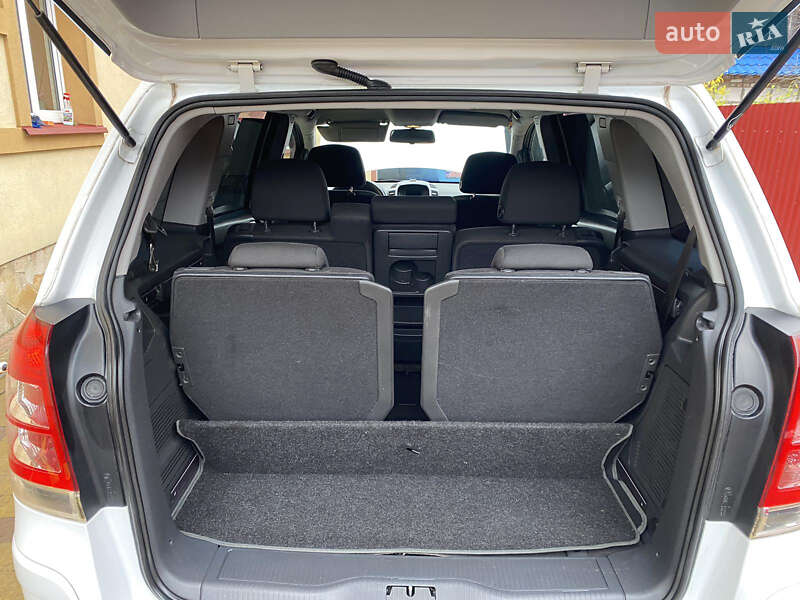 Мінівен Opel Zafira 2012 в Ковелі