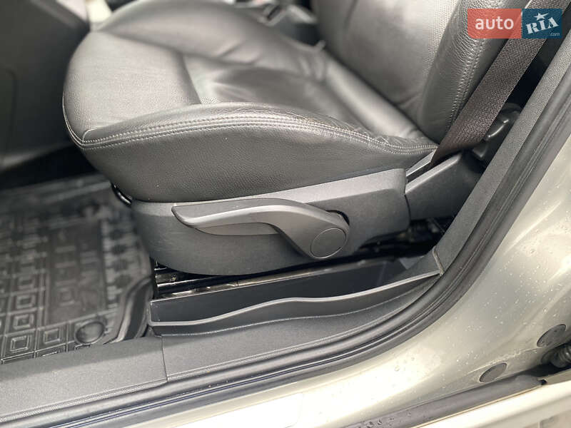 Минивэн Opel Zafira 2011 в Ивано-Франковске