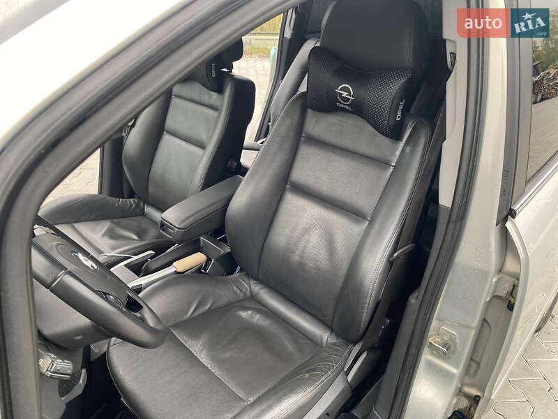 Минивэн Opel Zafira 2011 в Ивано-Франковске