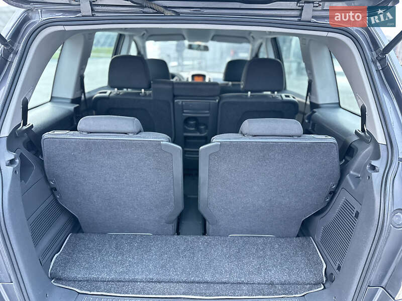 Минивэн Opel Zafira 2009 в Владимире