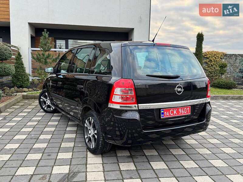 Мінівен Opel Zafira 2009 в Стрию