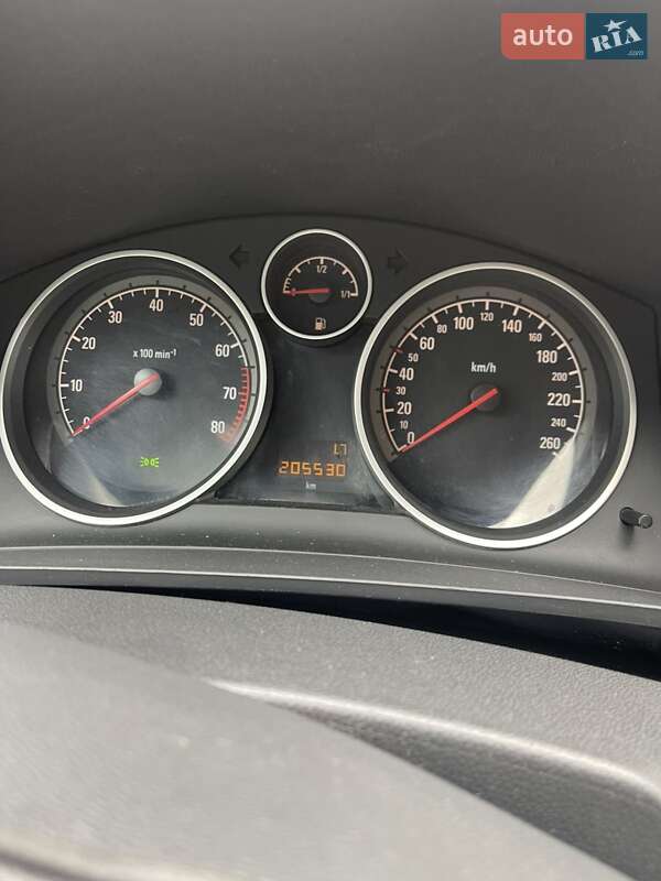 Минивэн Opel Zafira 2009 в Луцке