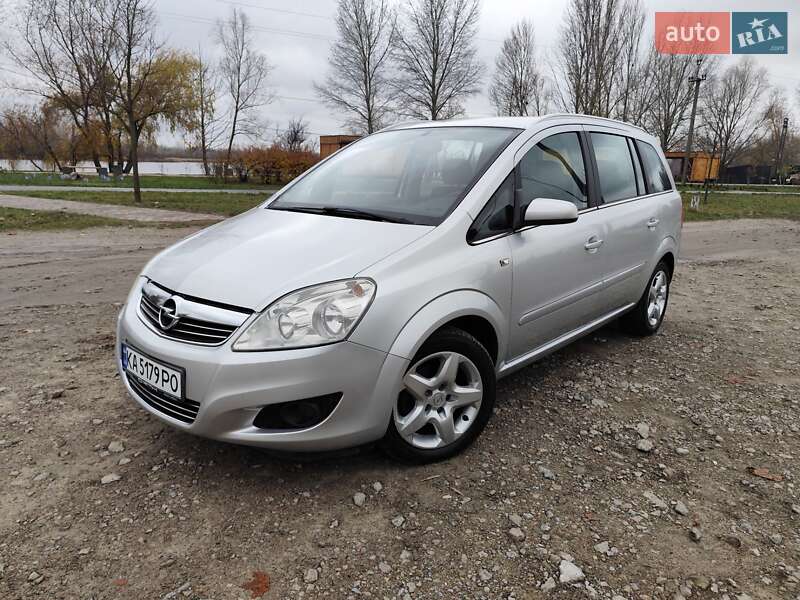 Opel Zafira 2008 Opel Zafira 2008