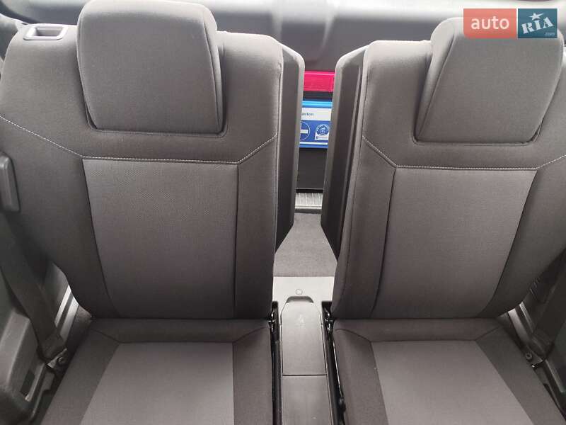 Минивэн Opel Zafira 2008 в Киеве