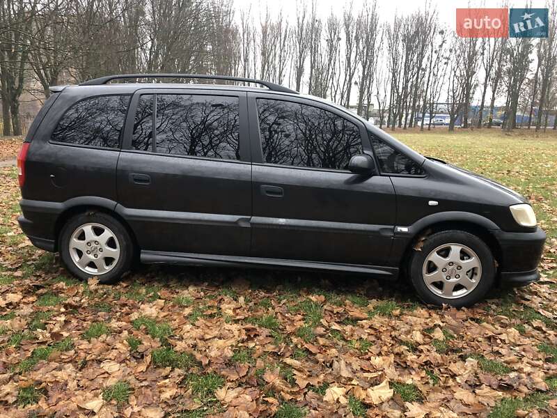 Минивэн Opel Zafira 2001 в Виннице