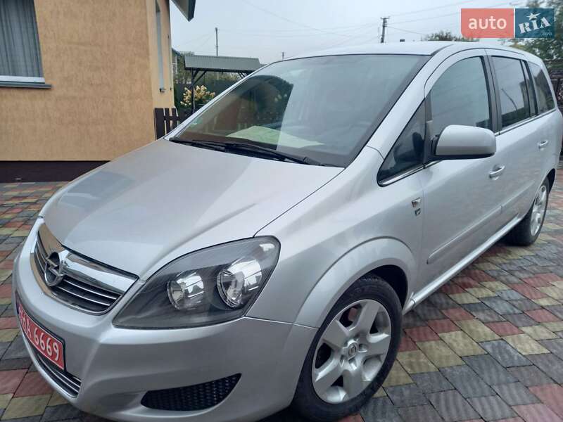 Минивэн Opel Zafira 2010 в Сарнах фото 16 Минивэн Opel Zafira 2010 в Сарнах