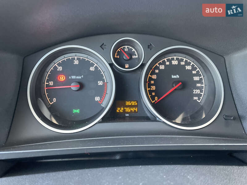 Минивэн Opel Zafira 2014 в Виннице фото 27 Минивэн Opel Zafira 2014 в Виннице