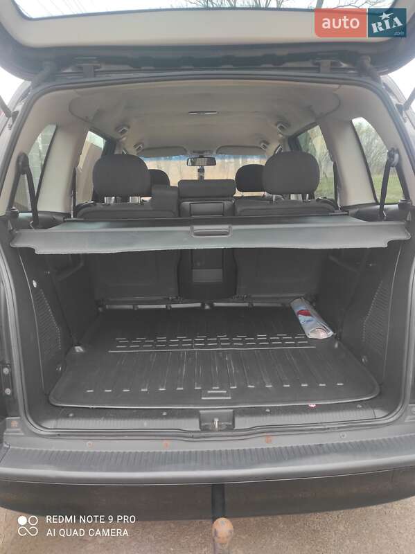 Минивэн Opel Zafira 2004 в Сокале фото 15 Минивэн Opel Zafira 2004 в Сокале