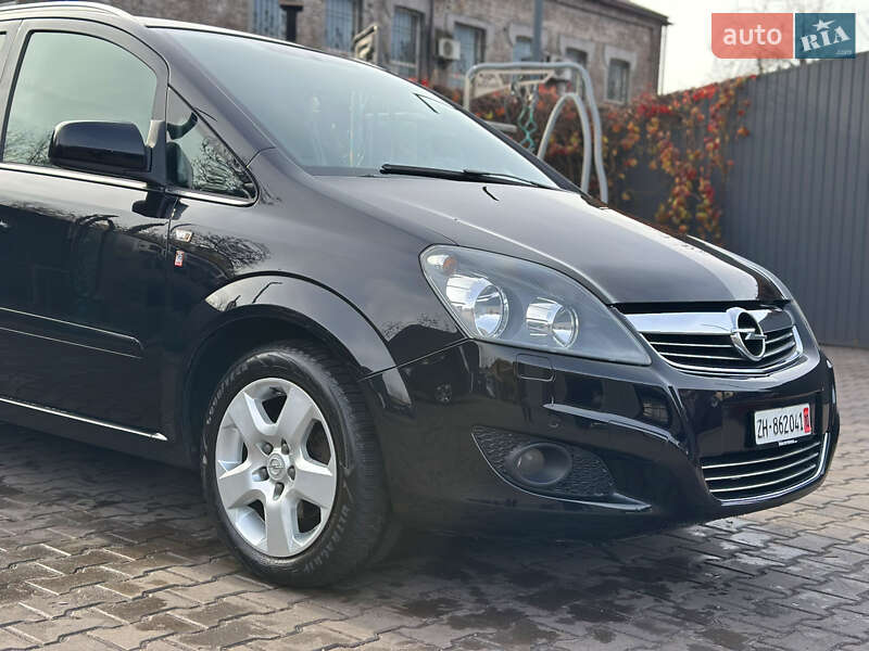 Минивэн Opel Zafira 2011 в Каменском фото 8 Минивэн Opel Zafira 2011 в Каменском