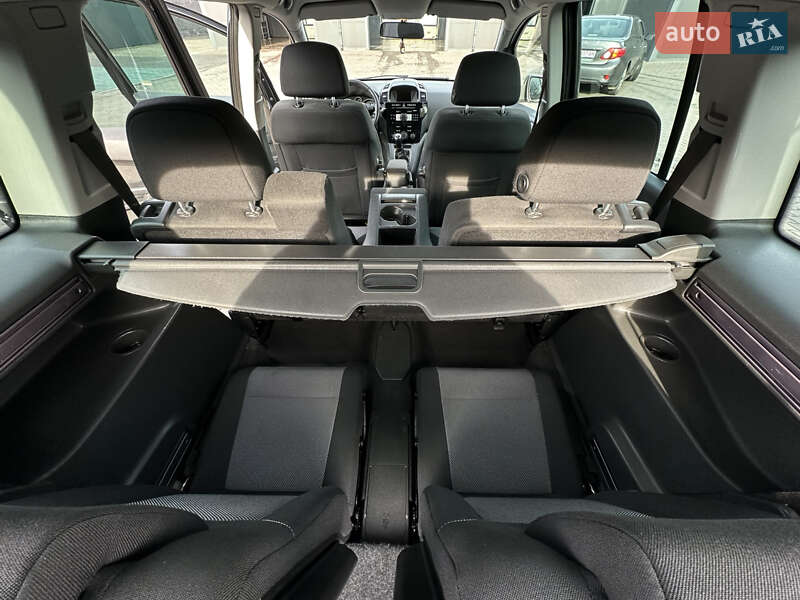 Минивэн Opel Zafira 2011 в Каменском фото 75 Минивэн Opel Zafira 2011 в Каменском