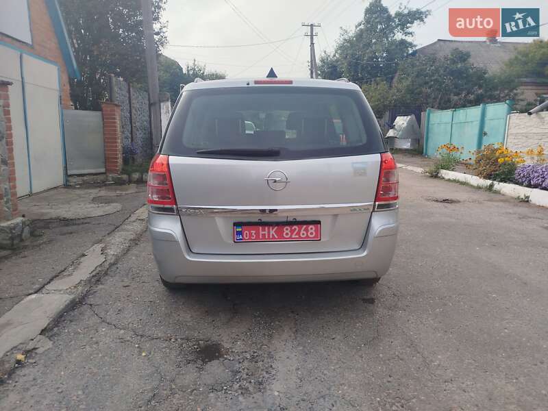 Минивэн Opel Zafira 2009 в Валках фото 5 Минивэн Opel Zafira 2009 в Валках