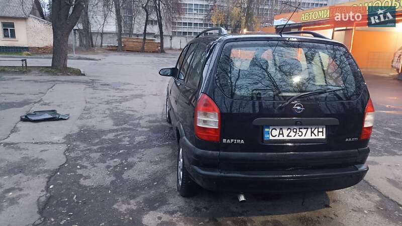 Минивэн Opel Zafira 2003 в Черкассах