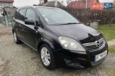 Минивэн Opel Zafira 2010 в Коломые