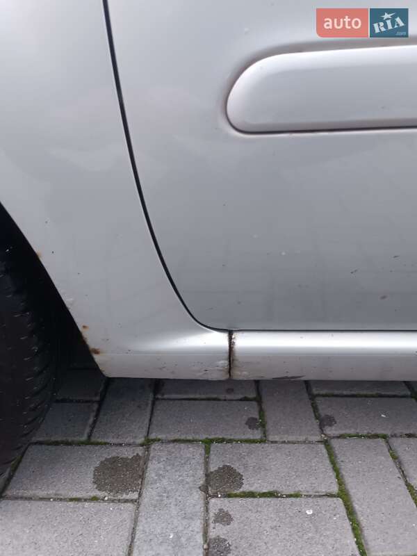 Минивэн Opel Zafira 2009 в Запорожье