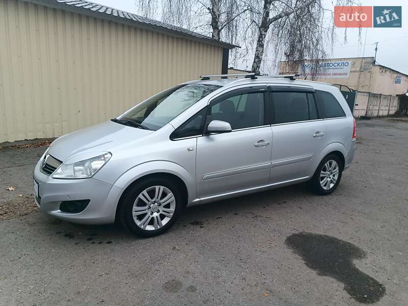 Мінівен Opel Zafira 2009 в Полтаві фото 6 Мінівен Opel Zafira 2009 в Полтаві