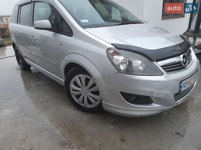 Мінівен Opel Zafira 2008 в Вінниці фото 5 Мінівен Opel Zafira 2008 в Вінниці