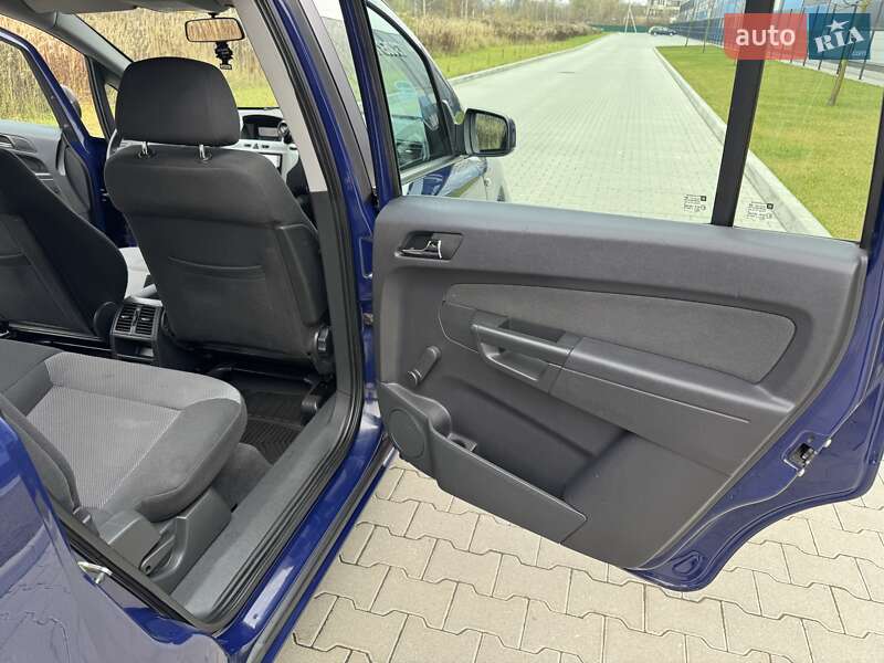 Минивэн Opel Zafira 2012 в Львове фото 13 Минивэн Opel Zafira 2012 в Львове