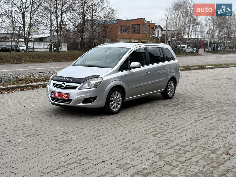 Минивэн Opel Zafira 2011 в Белой Церкви