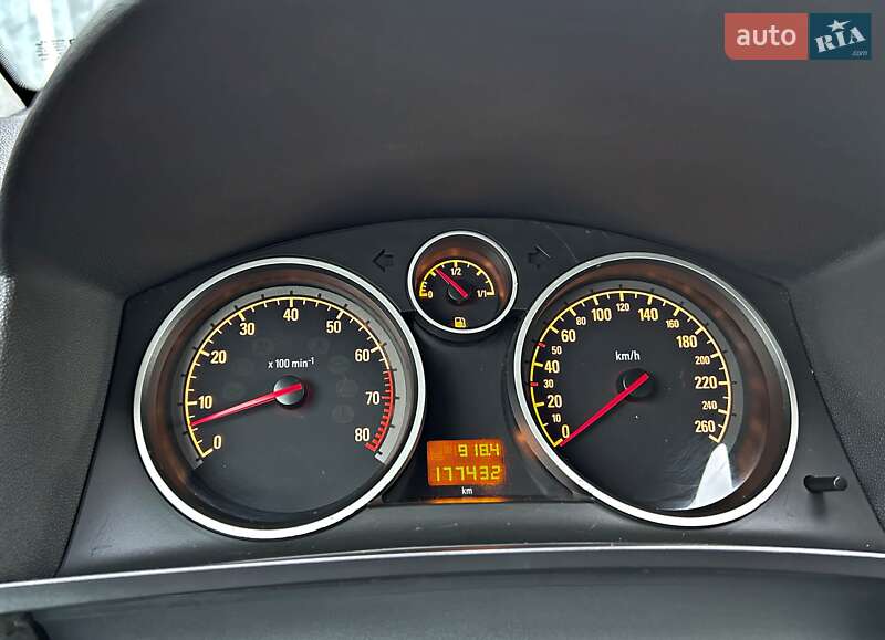 Минивэн Opel Zafira 2006 в Харькове