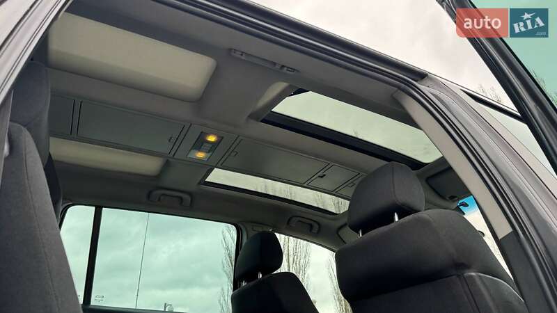 Минивэн Opel Zafira 2011 в Киеве