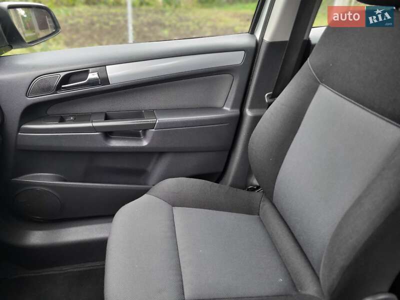 Минивэн Opel Zafira 2005 в Хмельницком фото 35 Минивэн Opel Zafira 2005 в Хмельницком