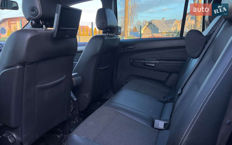 Минивэн Opel Zafira 2010 в Коломые