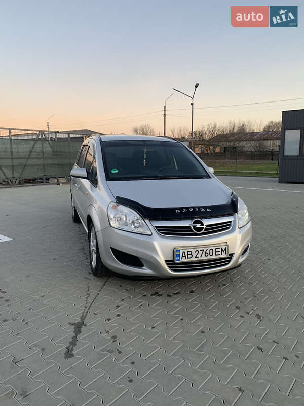 Opel Zafira 2009 Opel Zafira 2009