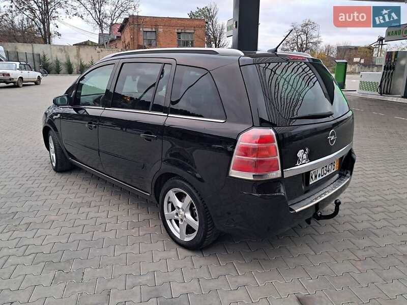 Минивэн Opel Zafira 2006 в Могилев-Подольске фото 8 Минивэн Opel Zafira 2006 в Могилев-Подольске