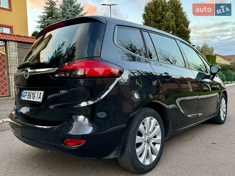 Микровэн Opel Zafira 2015 в Ровно