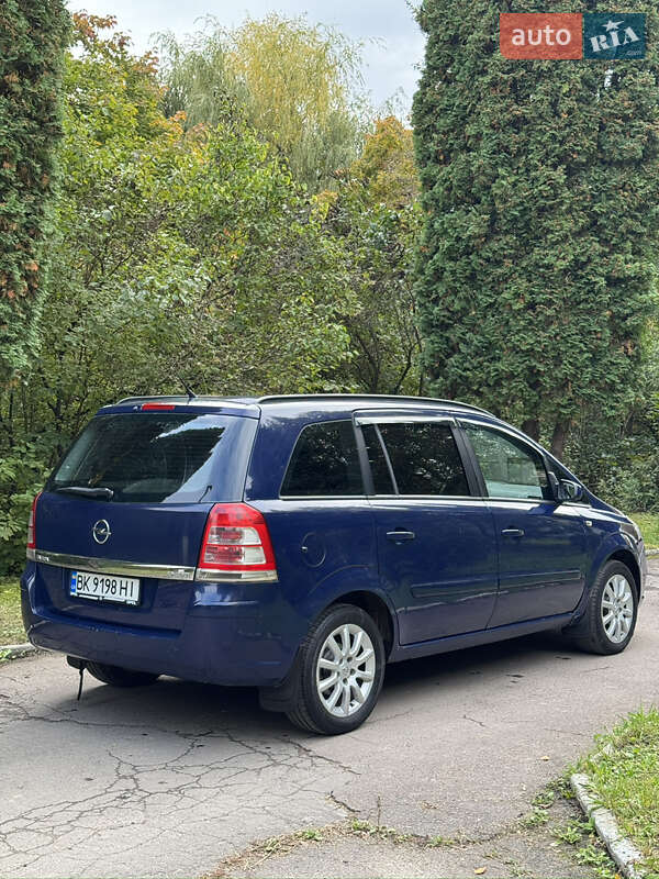 Минивэн Opel Zafira 2008 в Ровно фото 3 Минивэн Opel Zafira 2008 в Ровно