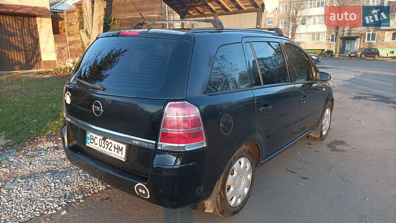 Минивэн Opel Zafira 2007 в Днепре