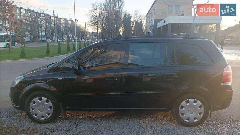 Минивэн Opel Zafira 2007 в Днепре