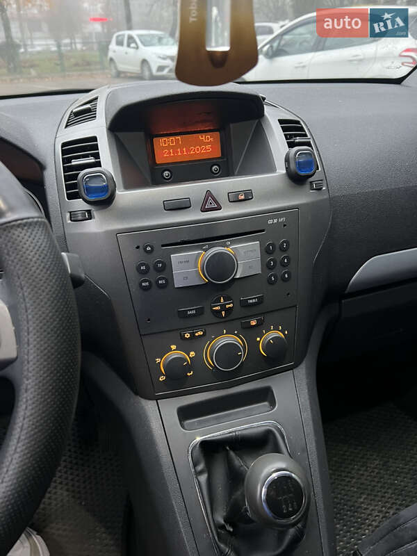 Минивэн Opel Zafira 2007 в Львове