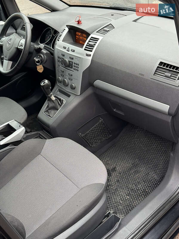 Минивэн Opel Zafira 2009 в Чернигове фото 13 Минивэн Opel Zafira 2009 в Чернигове