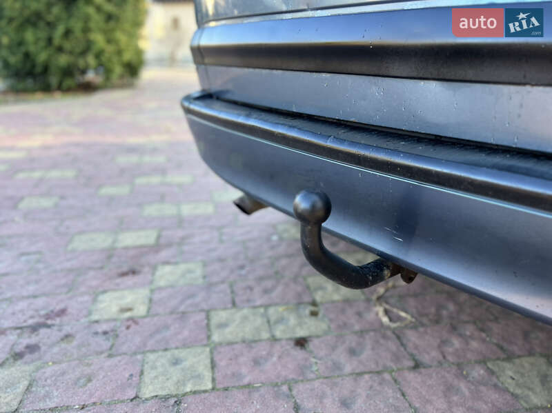 Минивэн Opel Zafira 2000 в Жовкве