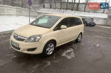 Минивэн Opel Zafira 2013 в Львове