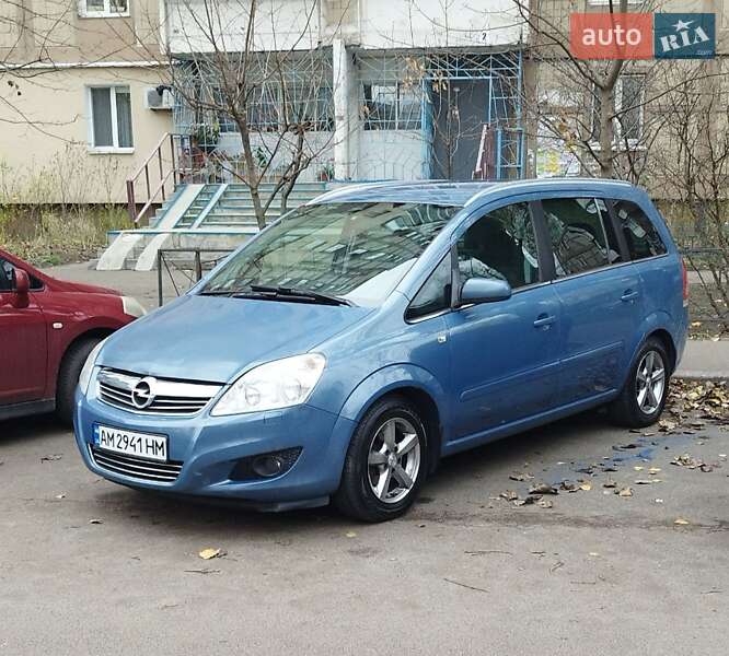 Мінівен Opel Zafira 2008 в Києві