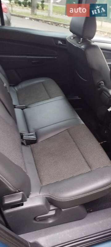 Мінівен Opel Zafira 2008 в Києві