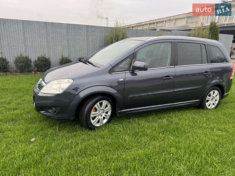 Opel Zafira 2009