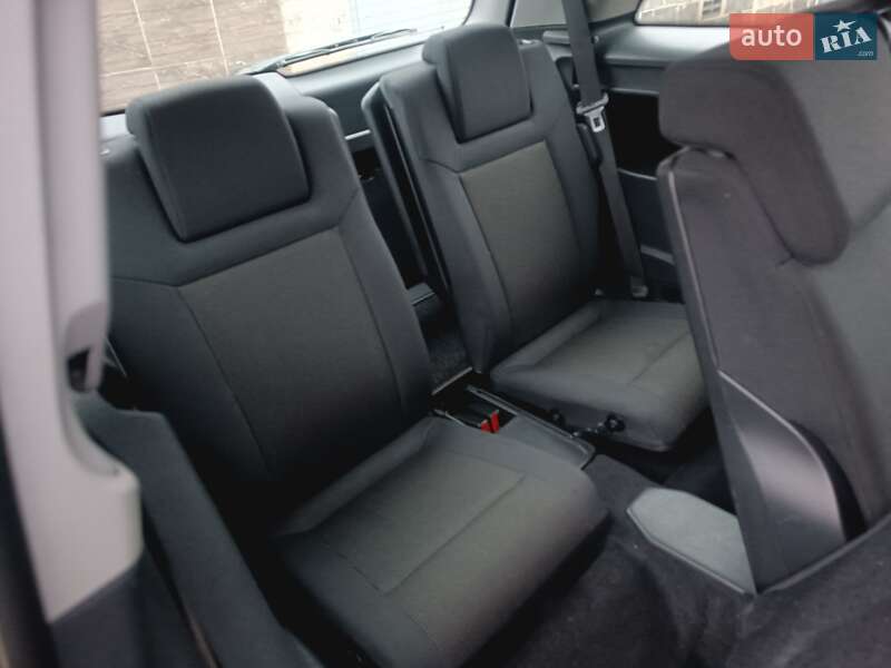 Минивэн Opel Zafira 2010 в Харькове фото 13 Минивэн Opel Zafira 2010 в Харькове
