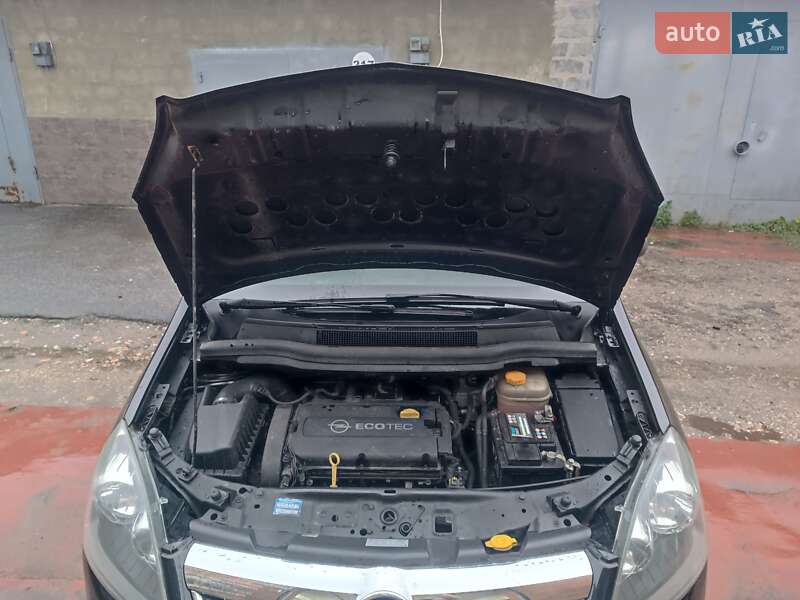 Минивэн Opel Zafira 2010 в Харькове фото 23 Минивэн Opel Zafira 2010 в Харькове
