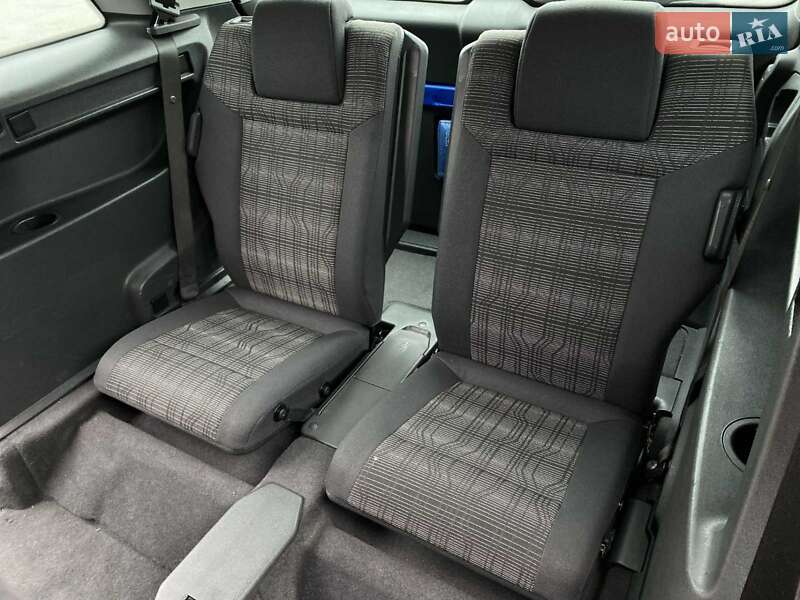 Минивэн Opel Zafira 2011 в Виннице