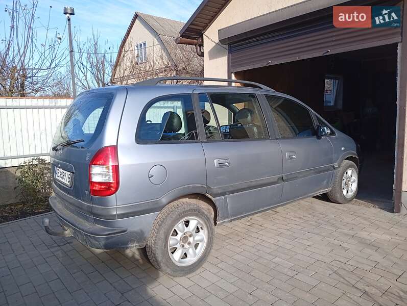 Минивэн Opel Zafira 2004 в Виннице