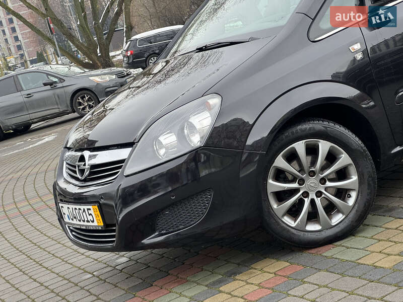 Минивэн Opel Zafira 2011 в Львове фото 9 Минивэн Opel Zafira 2011 в Львове